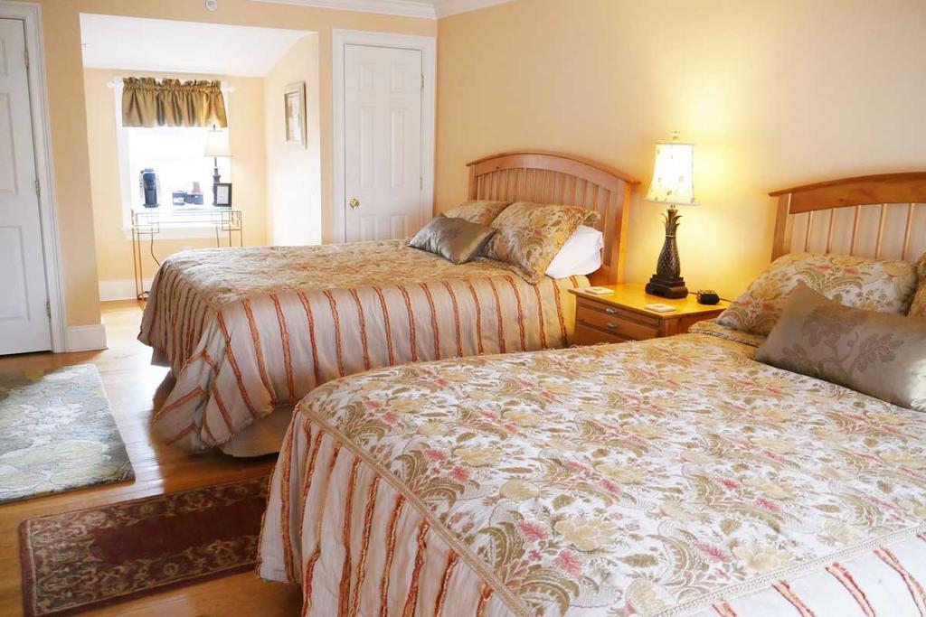 Compass Rose Inn Newburyport Bagian luar foto