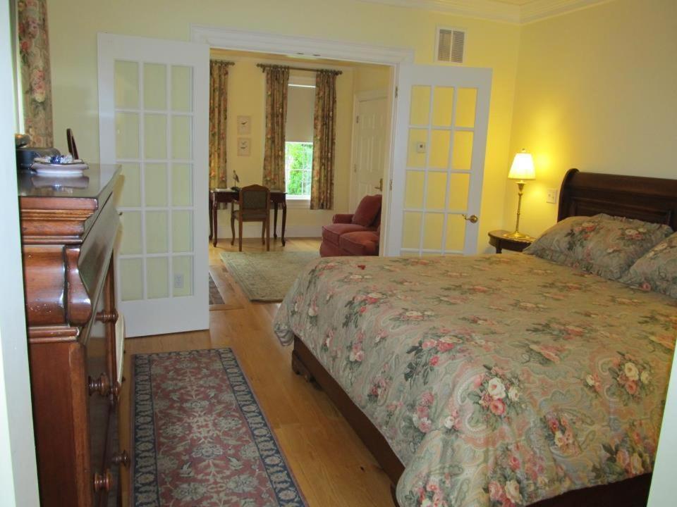 Compass Rose Inn Newburyport Bagian luar foto