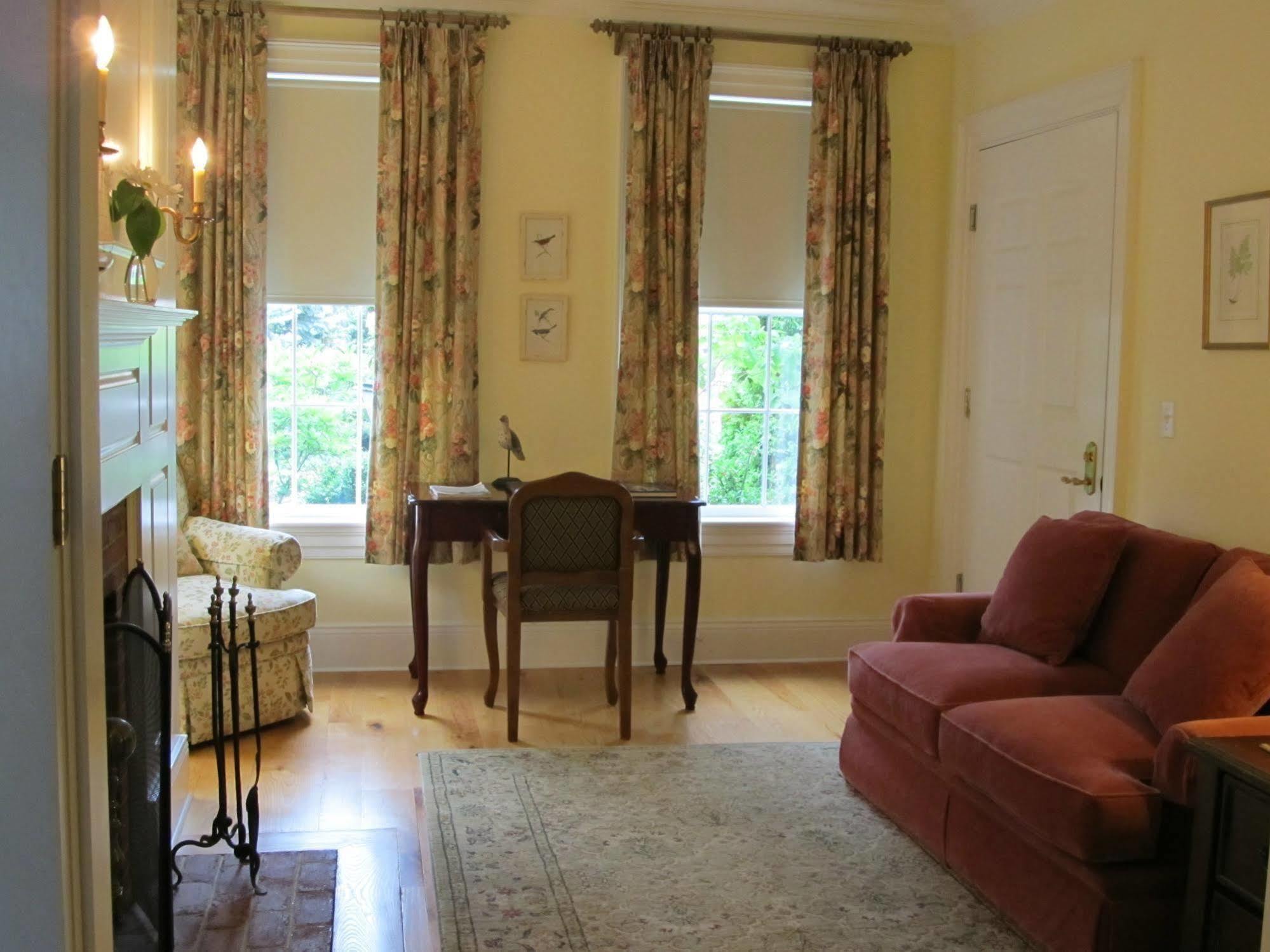 Compass Rose Inn Newburyport Bagian luar foto